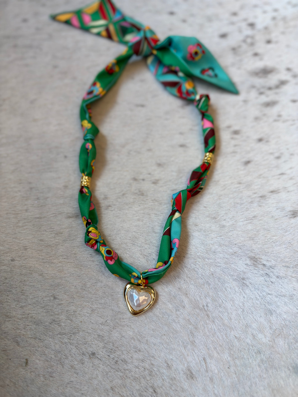 Green Heart Scarf Necklace