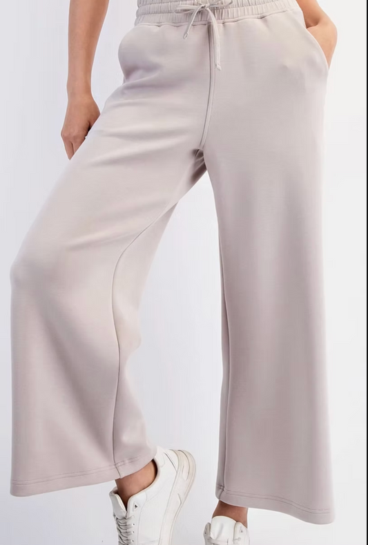 Modal Scuba 1/4 Zip Sleeveless Top & Crop Pant Set