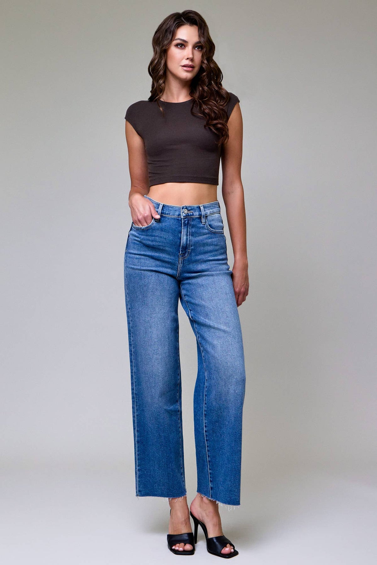 Logan Clean Hem Dad Jeans