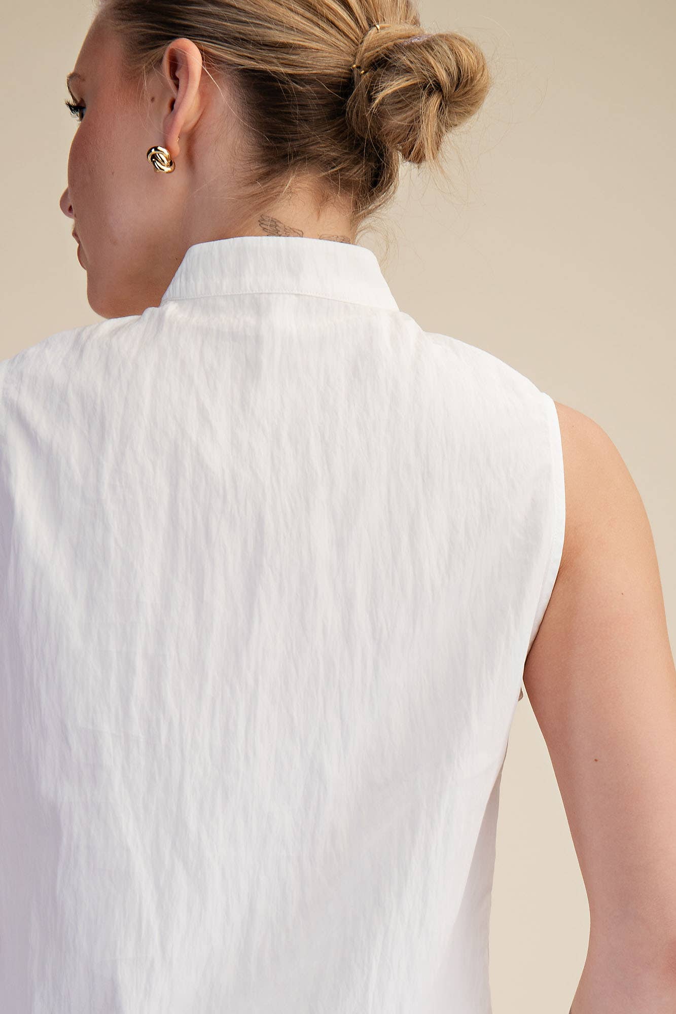 Stand Collar Sleeveless Top