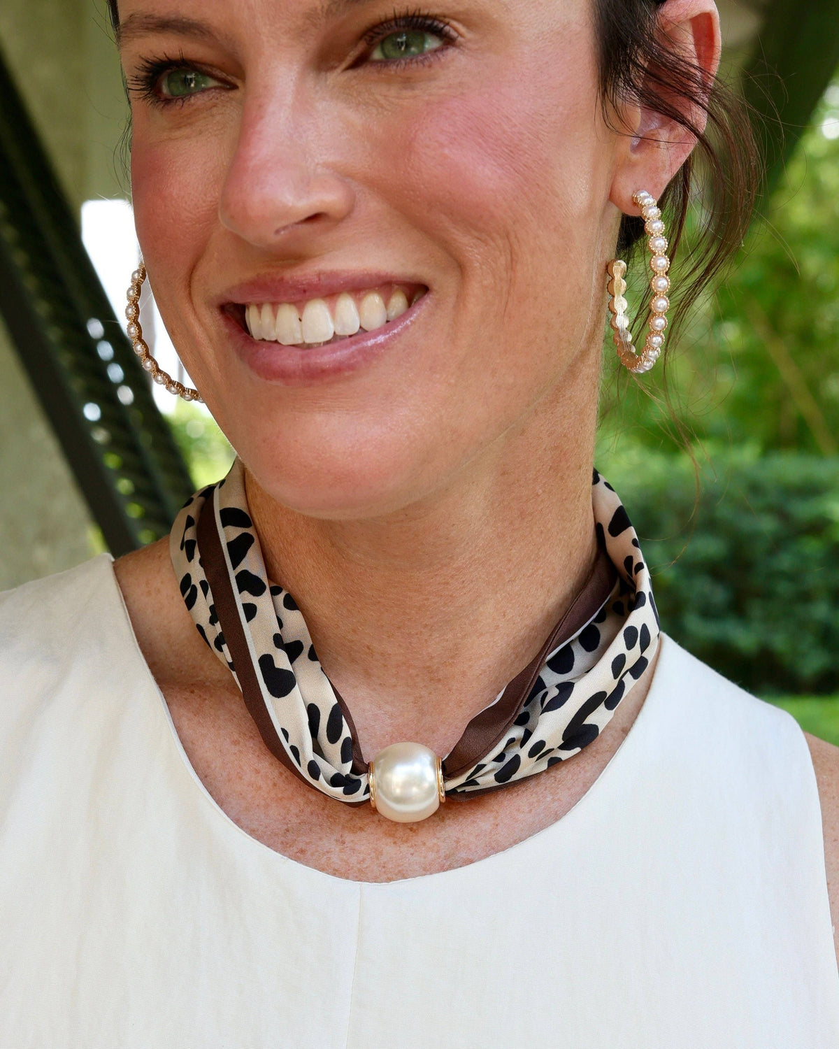 Pammie Magnetic Pearl Scarf Necklace Leopard- Brown Trim