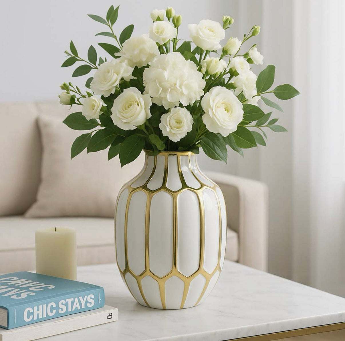 White/Gold Ceramic Vase