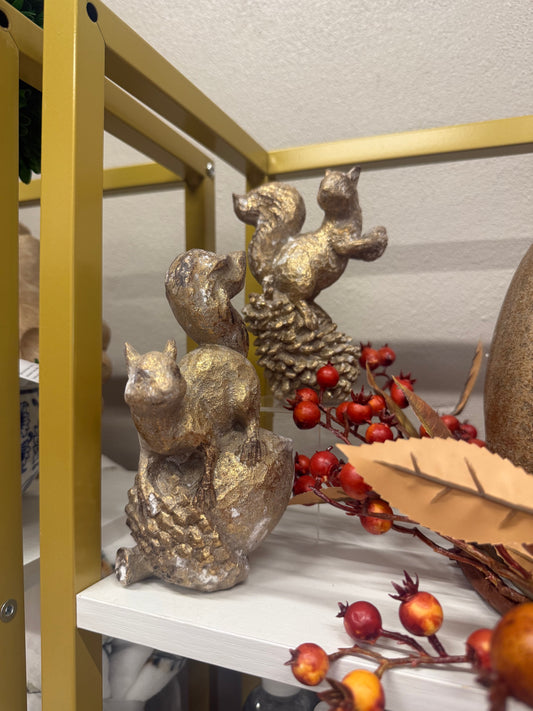 6.5" Set of 2 Resin Squirrels