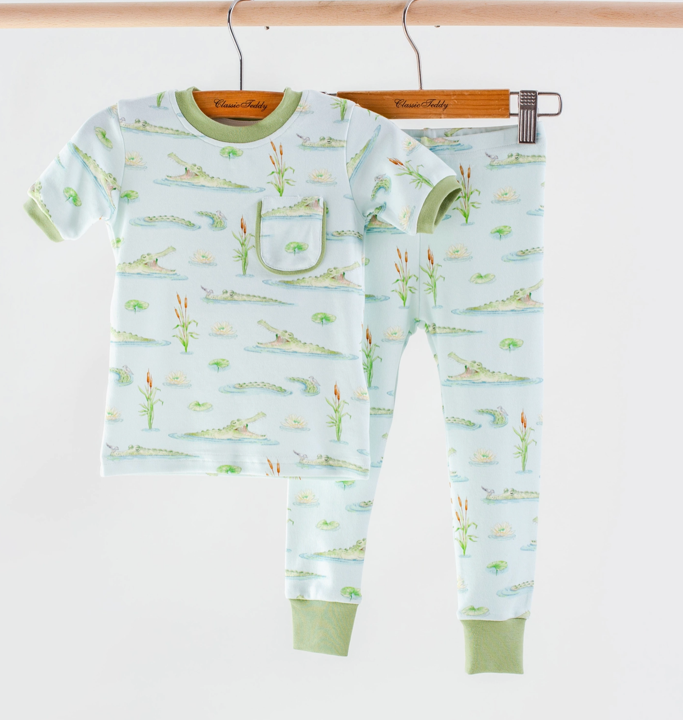 Gator Games 2 Piece Pajama Set