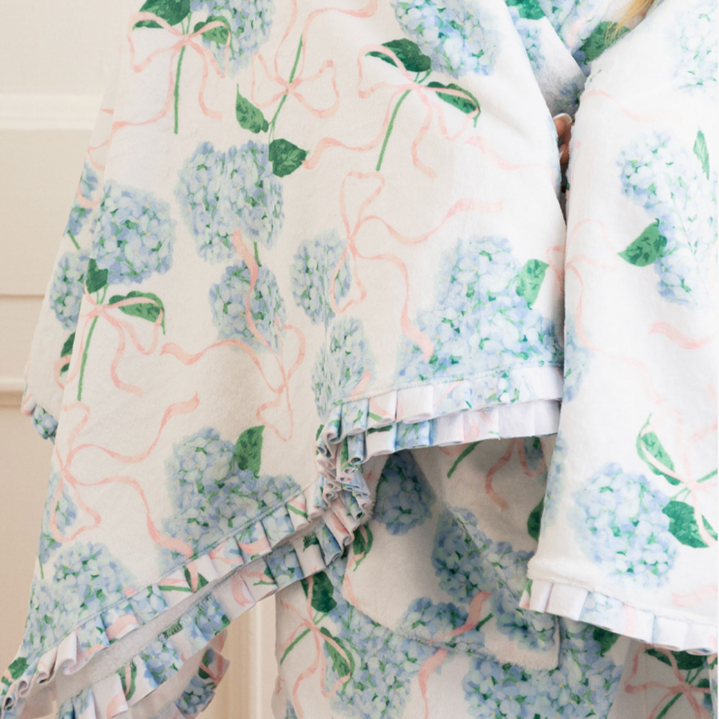 Hydrangea Luxe Throw
