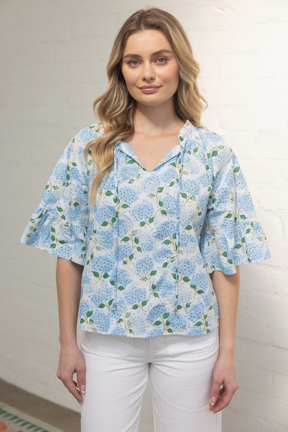 Hydrangea Bloom Top