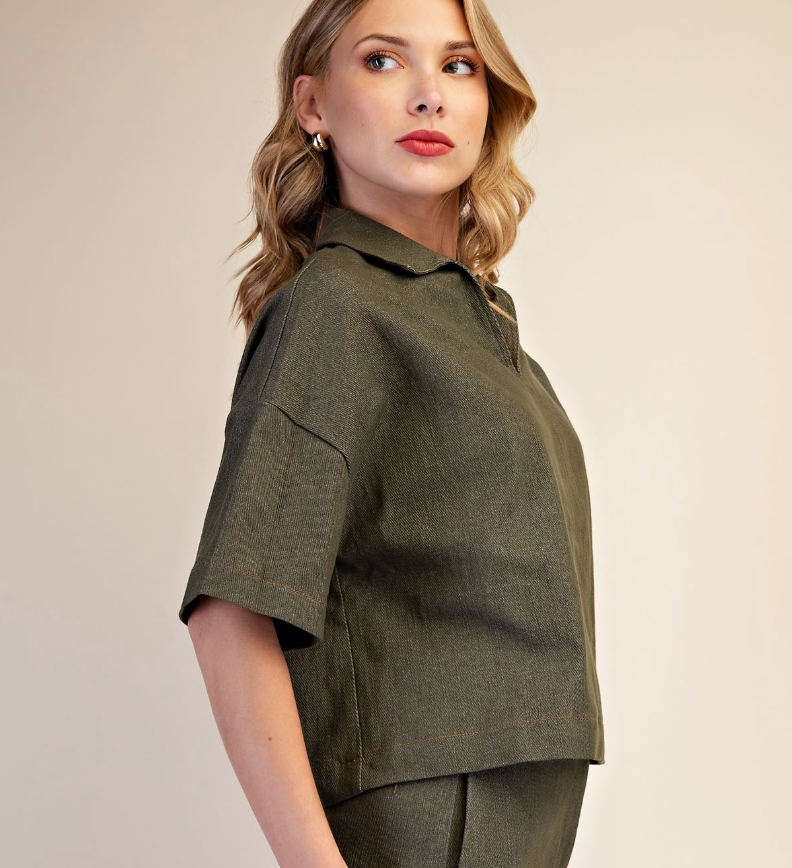 Modern Collar V-Neck Top
