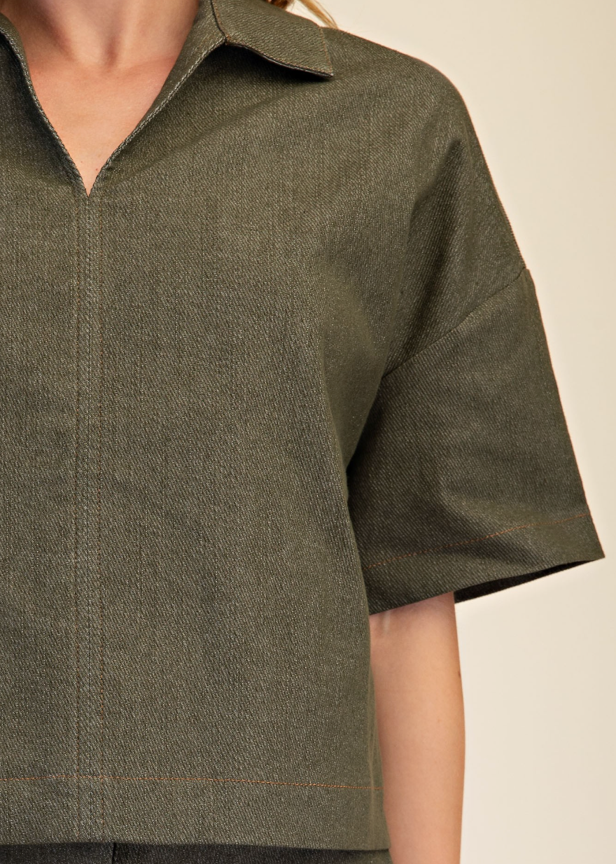 Modern Collar V-Neck Top
