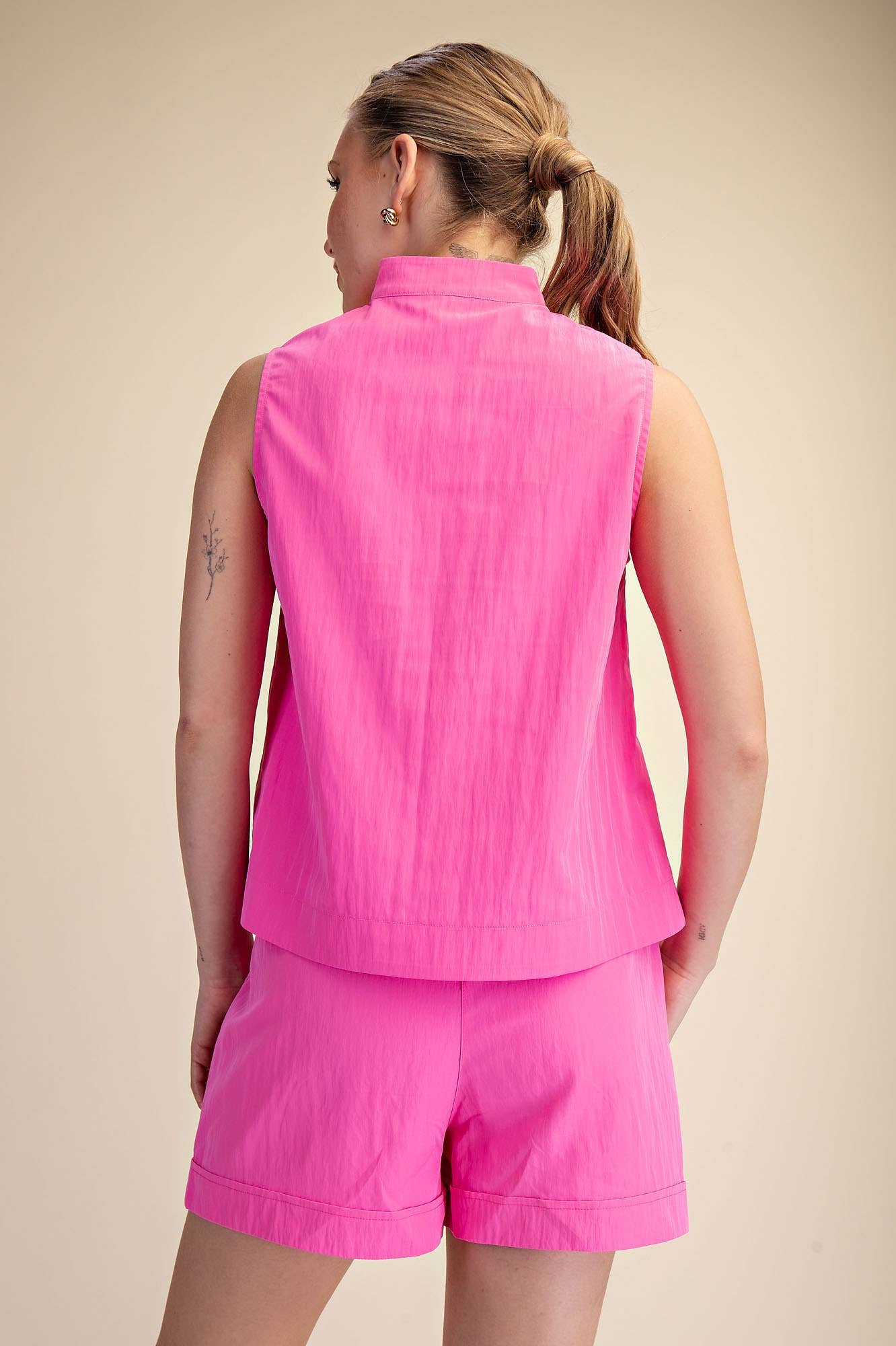 Stand Collar Sleeveless Top