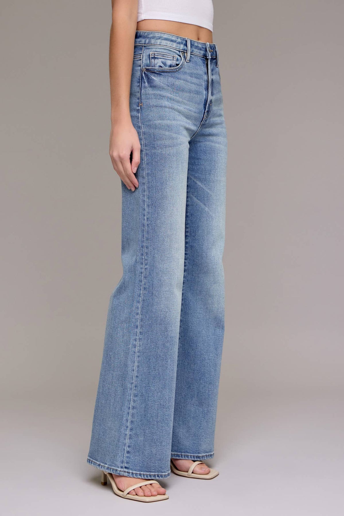 Happi High Wide Flare Jeans